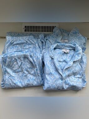 Karen Neuberger pajamas, small